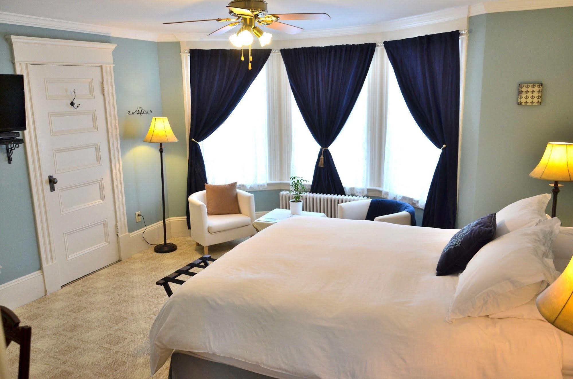 Island Home Bed And Breakfast ซัมเมอร์ไซด์ ภายนอก รูปภาพ